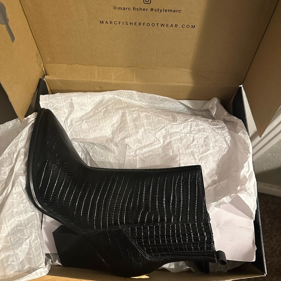 Marc fisher Mariel boot - Picture 7 of 7